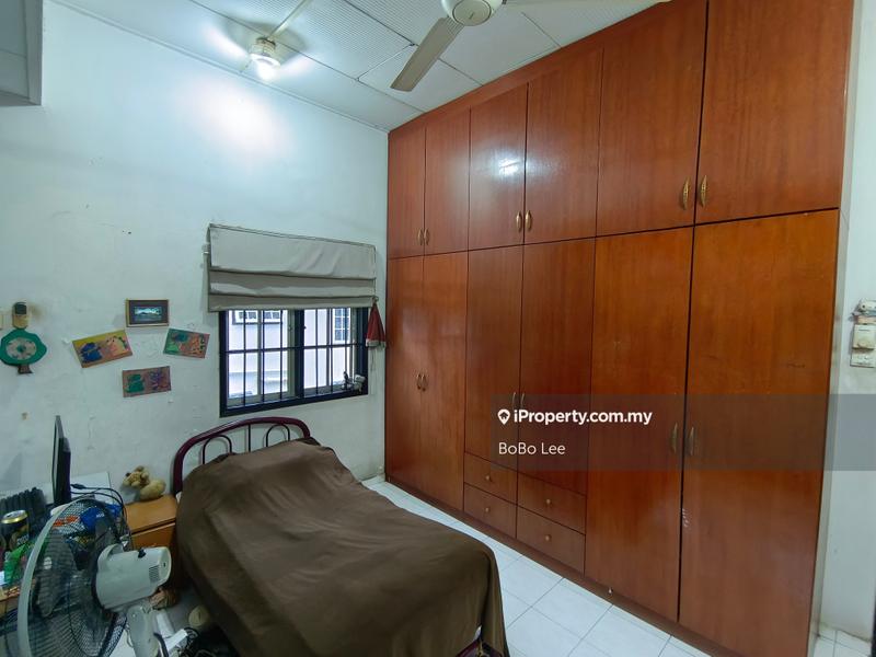 Semi-Detached House for Sale in Taman Overseas Union (Taman Oug), Jalan Klang Lama (Old Klang Road) by BoBo Lee - iProperty.com.my