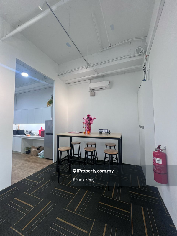 For Rent - UOA Business Park