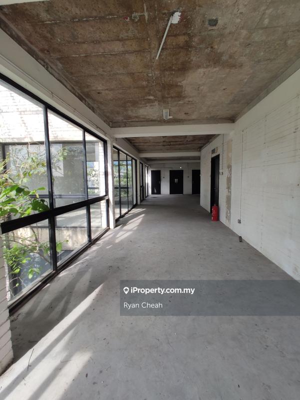 For Sale - T6 Light Grey