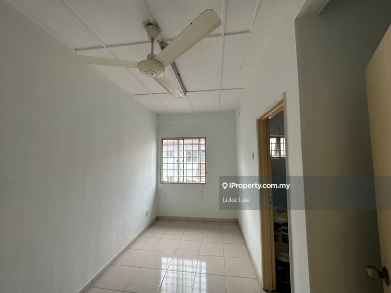 2-storey Terraced House for Sale in Taman perindustrian berjaya, Klang by Luke Lee - iProperty.com.my