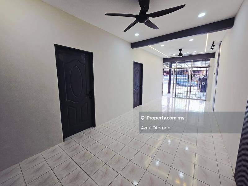 Rumah Teres 1-Tingkat untuk Dijual di Taman Intan Perdana, Port Dickson oleh Azrul Othman - Interior - iProperty.com.my