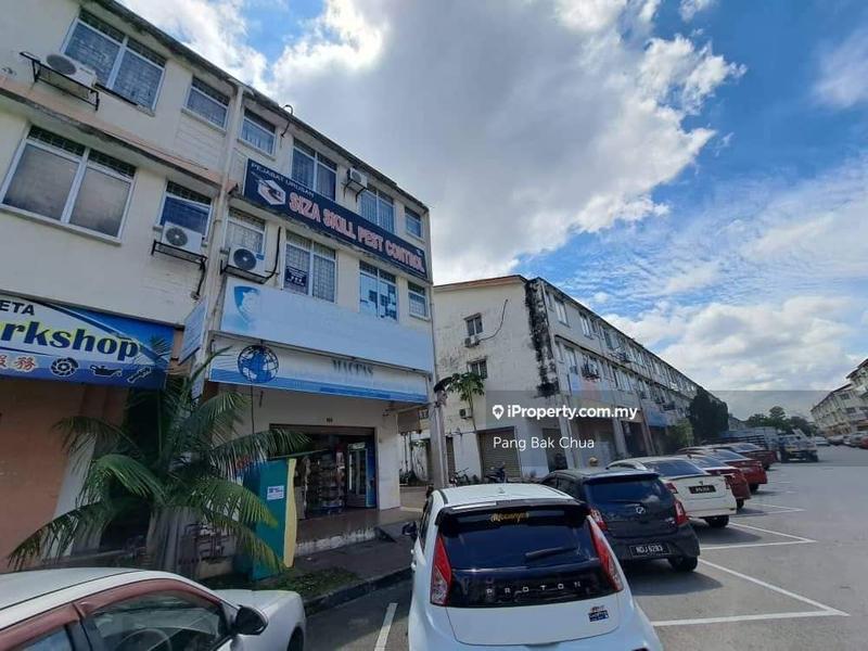 For Sale - Oakland Commercial Centre