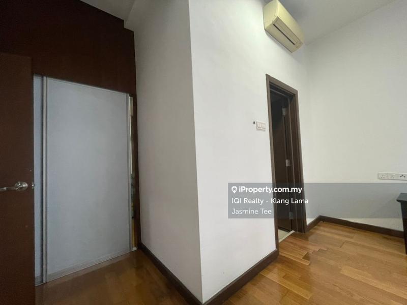 Residensi Servis untuk Dijual di Regalia Residence oleh Jasmine Tee - iProperty.com.my