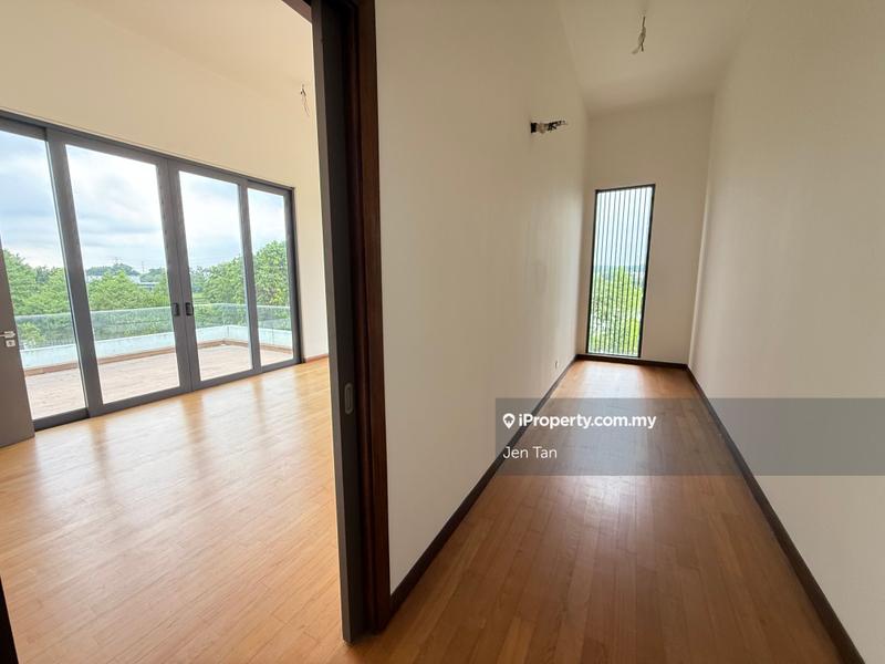 Bungalow House for Sale in tanll, Telok Panglima Garang by Jen Tan - iProperty.com.my