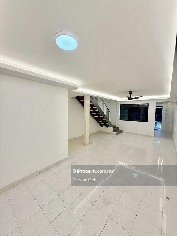 Rumah Berangkai 2 Tingkat untuk Dijual di Taman Putri Kulai, Kulai oleh Phoebe Goh - iProperty.com.my