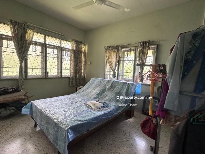 Bungalow House for Sale in Bukit Rasah, Seremban by Carine  Tham - iProperty.com.my