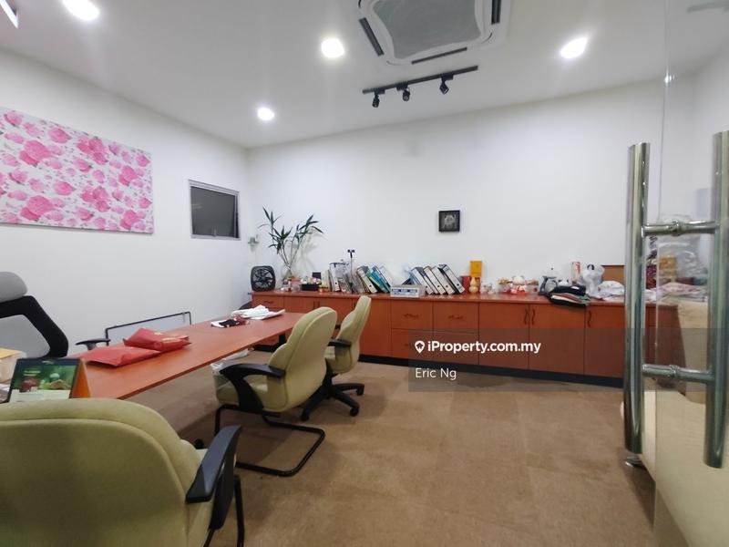 Semi-D Factory for Sale in Taman Perindustrian Taming Jaya, Balakong by Eric Ng - iProperty.com.my