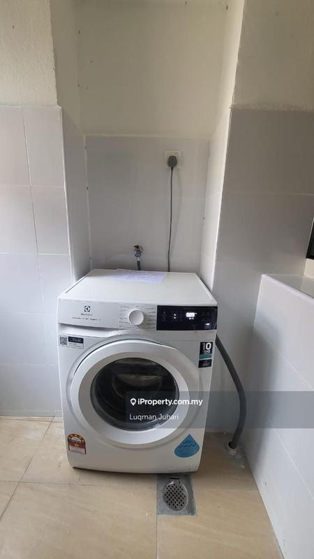 Pangsapuri untuk Dijual di Vista Angkasa oleh Luqman Juhari - iProperty.com.my