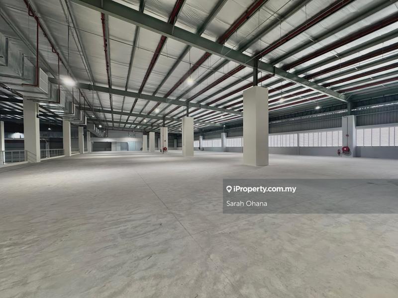 For Rent - Shah Alam – Light Industrial Mega Warehouse – High Ceiling | Loading Bays | ESFR