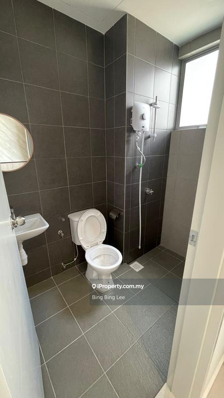 Service Residence for Sale in Vista Alam Serviced Apartment by Bing Bing Lee - iProperty.com.my