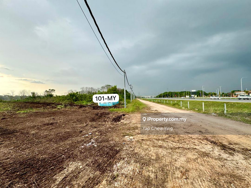 For Rent - FACE WCE HIGHWAY!! GOOD EXPOSURE🔥1.5Acre Flat Land in Telok Mengkuang, Panglima Garang, Klang