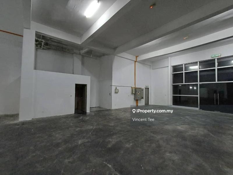 For Sale - Corner Semi-D Factory 75x170 13800sf Saujana Teknologi Rawang
