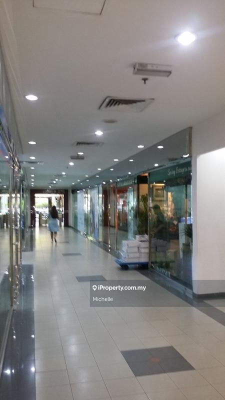 Pejabat untuk Disewa di KLCC, KL City Centre oleh Michelle - iProperty.com.my