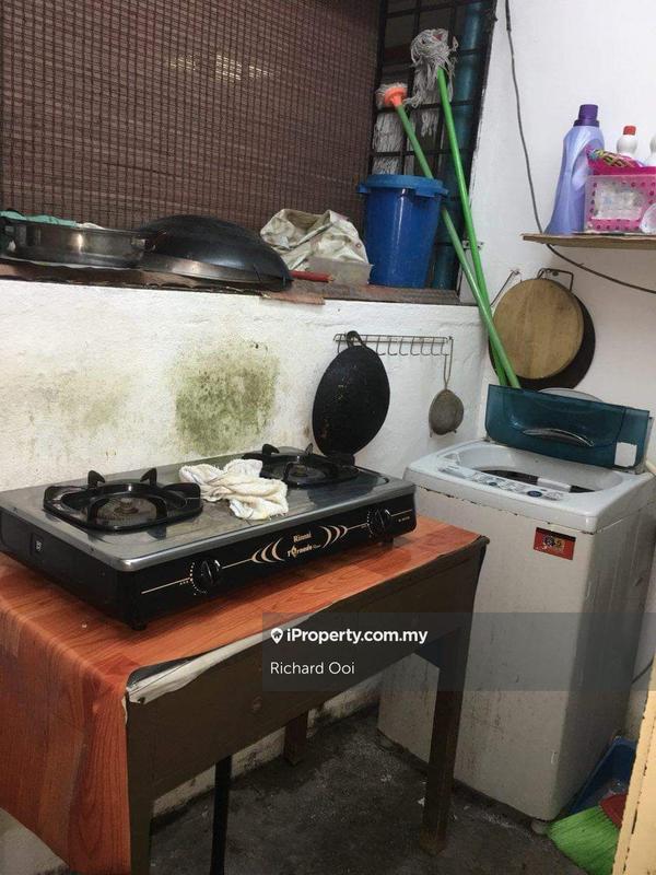 Rumah Flat untuk Dijual di Flora Damansara Flat oleh Richard Ooi - iProperty.com.my