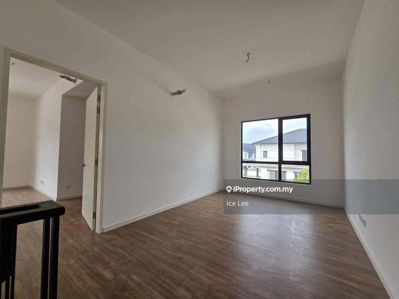 Bungalow House for Sale in qi6mk, Telok Panglima Garang by Ice Lee - iProperty.com.my