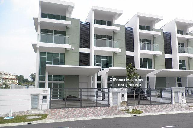 1-storey Terraced House for Sale in Taman Bukit Serdang, Seri Kembangan by Philip Wong - iProperty.com.my