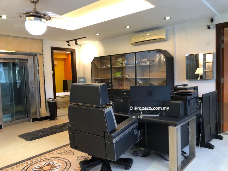 Banglo untuk Dijual di Subang Heights, Subang Jaya oleh Joe ER - iProperty.com.my