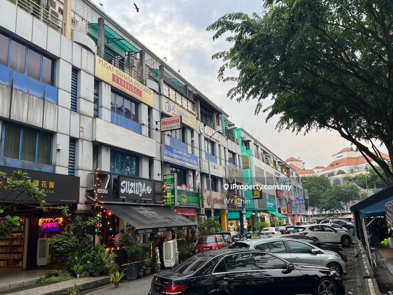 For Sale - 3/4 STOREY 24x100,SRI PETALING,JALAN RADIN BAGUS,JALAN RADIN ANUM