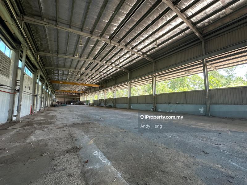 For Rent - Nusajaya SiLC Gelang Patah 4000 AMP Come with Crane