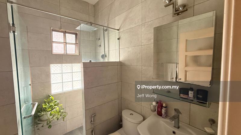 Rumah Berangkai 2 Tingkat untuk Dijual di Usj 11, Subang Jaya oleh Jeff Wong - iProperty.com.my