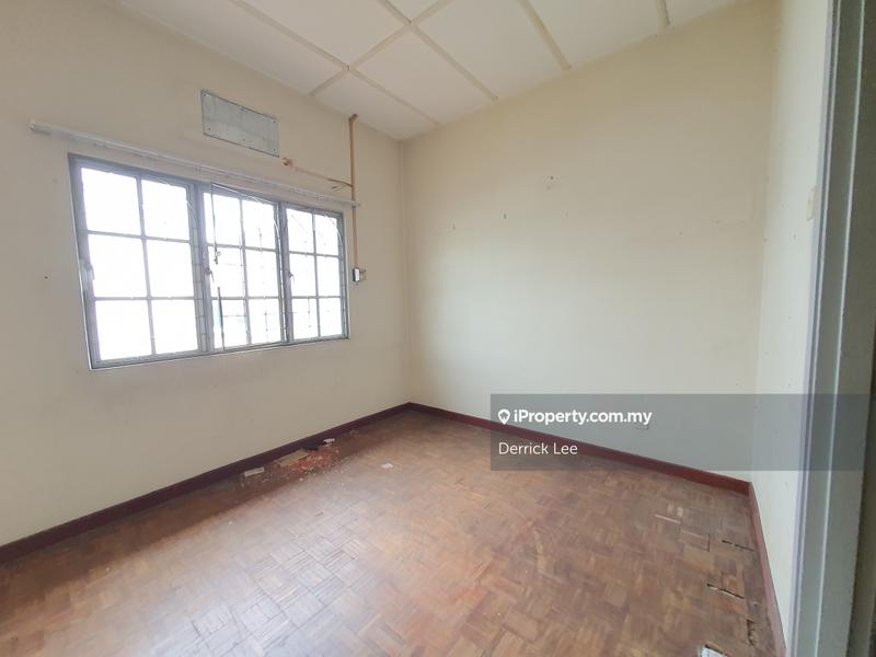Semi-Detached House for Sale in Usj 5, Subang Jaya by Derrick Lee - iProperty.com.my