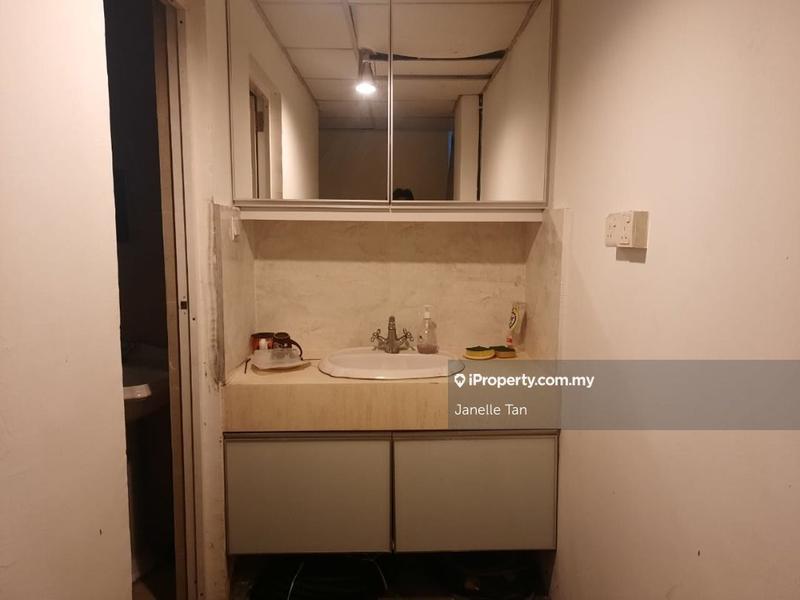 For Sale - The Strand