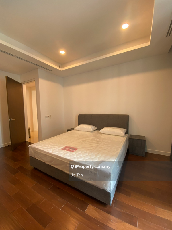 For Rent - D'Rapport