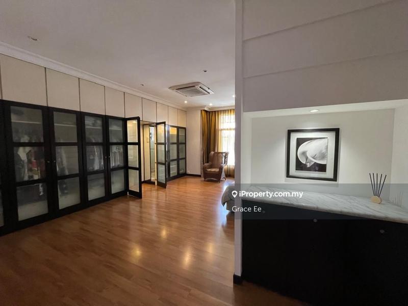 Bungalow House for Sale in Kota Kemuning, Shah Alam by Grace Ee - iProperty.com.my