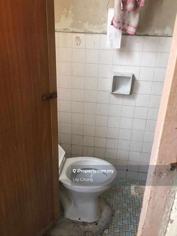 Flat for Sale in Taman Pertama by Lily Chong - iProperty.com.my