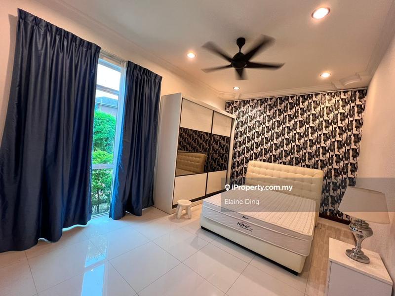 Bungalow House for Sale in Bluwater Estate of The Mines Resort City, Seri Kembangan by Elaine Ding - iProperty.com.my