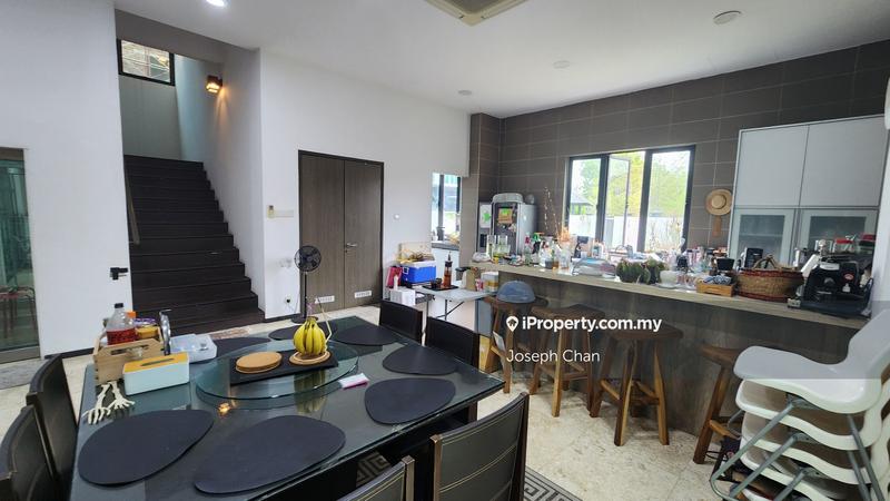 Bungalow House for Sale in Seksyen 7, Shah Alam by Joseph Chan - iProperty.com.my