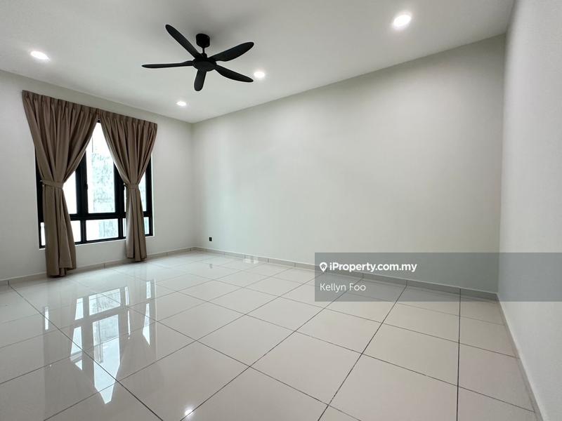 Semi-Detached House for Sale in Seaview 2 Storey Semi-D at 8 Residence Ujong Pasir, Melaka City by Kellyn Foo - iProperty.com.my