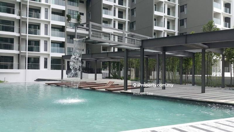Service Residence for Sale in Univ 360 Place by Robert See - iProperty.com.my