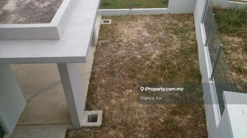 Rumah Berangkai 2 Tingkat untuk Dijual di Bandar Rimbayu, Telok Panglima Garang oleh Francis Kor - iProperty.com.my