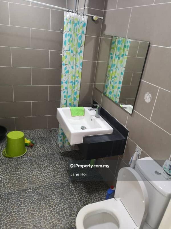 Rumah Berangkai 3 Tingkat untuk Dijual di 16 Sierra, Puchong oleh Jane Hor - iProperty.com.my