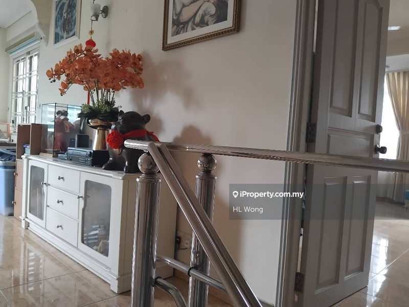 Rumah Teres 2-Tingkat untuk Dijual di Taman Wawasan, Puchong oleh HL Wong - iProperty.com.my