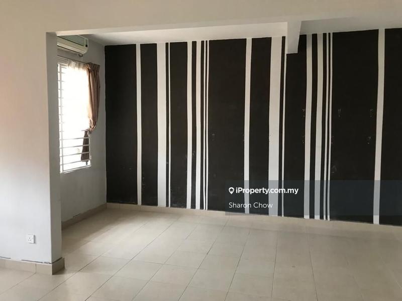 Rumah Berkembar untuk Dijual di Taman Tasik Prima, Puchong oleh Sharon Chow - iProperty.com.my