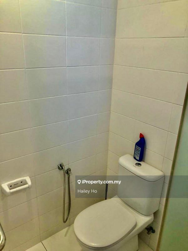 Service Residence for Rent in Trefoil by Hailey Ho - iProperty.com.my