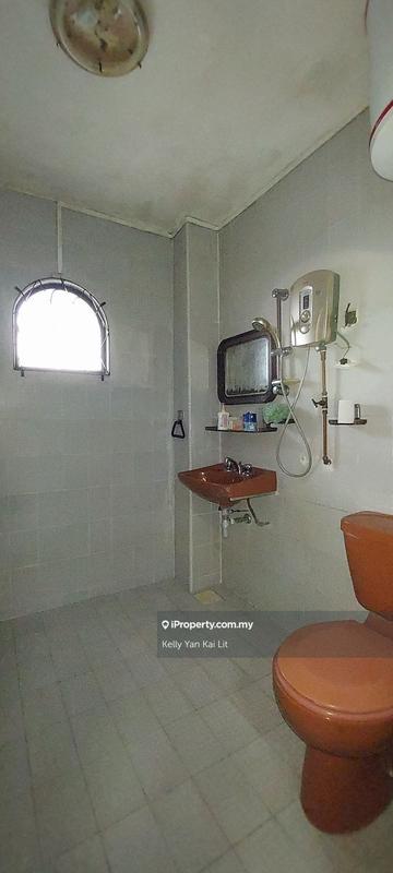 Banglo untuk Dijual di 4a1mr, Ampang oleh Kelly Yan Kai Lit - iProperty.com.my