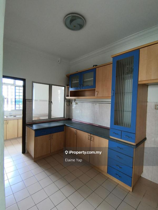 For Sale - Suria Kipark Damansara