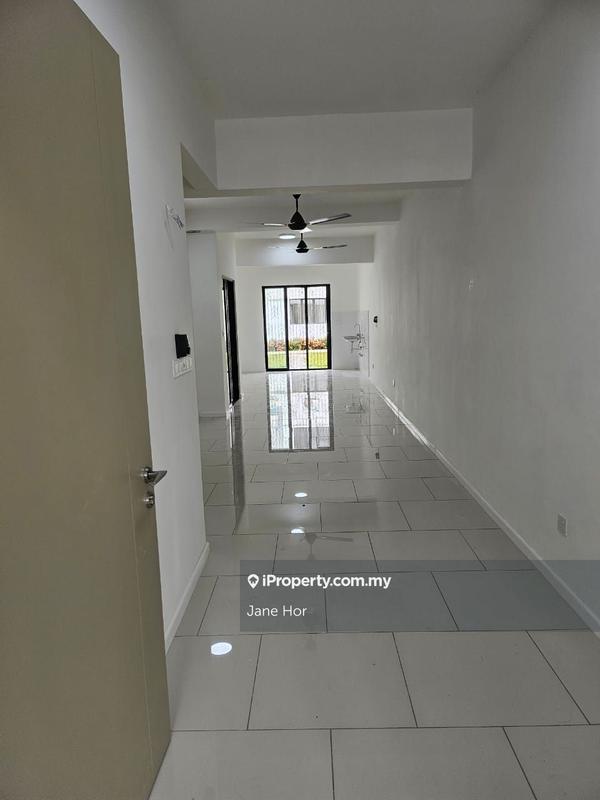 Townhouse for Sale in Cybersouth, Dengkil by Jane Hor - iProperty.com.my