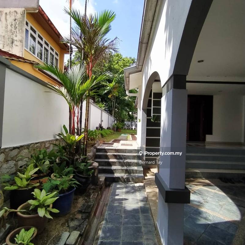 Semi-Detached House for Sale in SS 4 Kelana Jaya, Petaling Jaya by Bernard Tay - iProperty.com.my