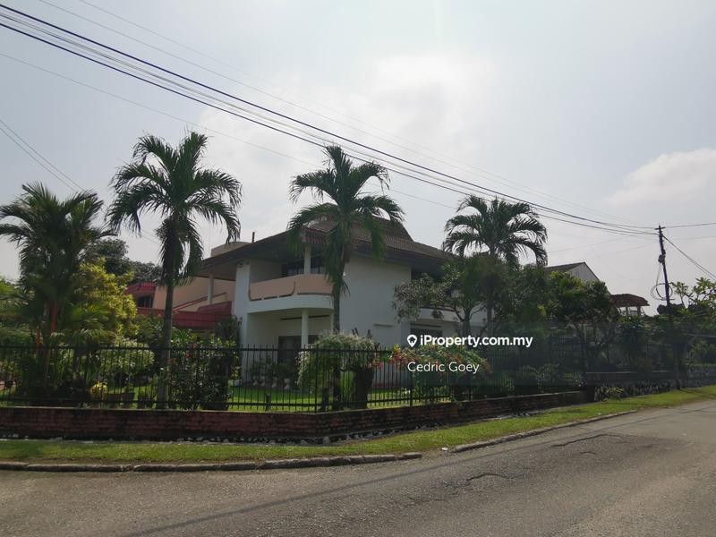 Bungalow House for Sale in Bukit Indah, Jalan Klang Lama (Old Klang Road) by Cedric Goey - iProperty.com.my