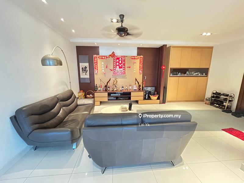 Bungalow House for Sale in Putra Heights, Subang Jaya by Lai Yk - iProperty.com.my