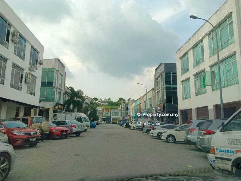 Kedai untuk Disewa di Taman Equine, Seri Kembangan oleh Christy Chan - iProperty.com.my