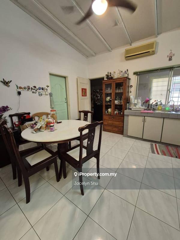 Rumah Teres 1-Tingkat untuk Dijual di Seksyen 8, Petaling Jaya oleh Jocelyn Shu - iProperty.com.my
