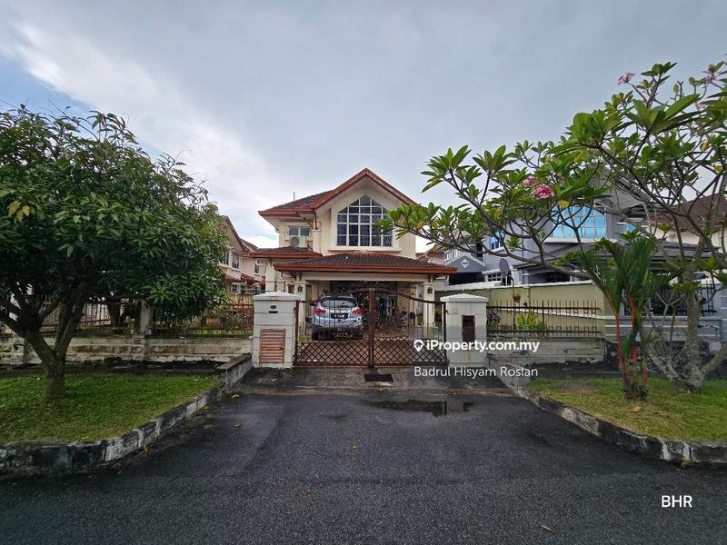 Banglo untuk Dijual di Bandar Seri Putra, Bangi oleh Badrul Hisyam Roslan - iProperty.com.my