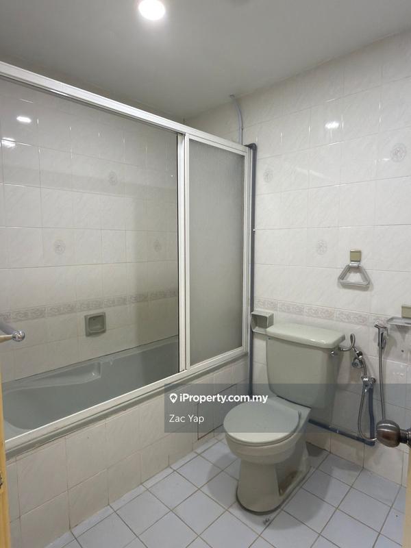Townhouse for Rent in Country Heights, Kajang by Zac Yap - iProperty.com.my