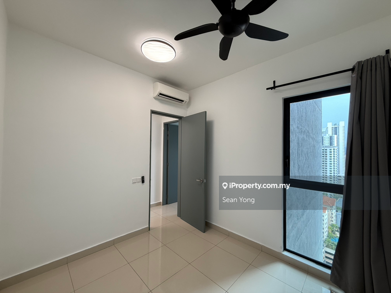 For Rent - Fortune Centra