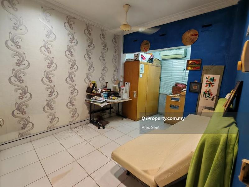 Rumah Teres 1-Tingkat untuk Dijual di Seksyen 8, Petaling Jaya oleh Alex Seet - iProperty.com.my